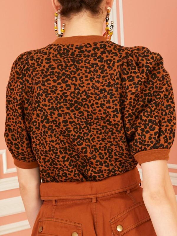 Kristin Davis Are You a Charlotte? Podcast Leopard Print Sweater WorthVee